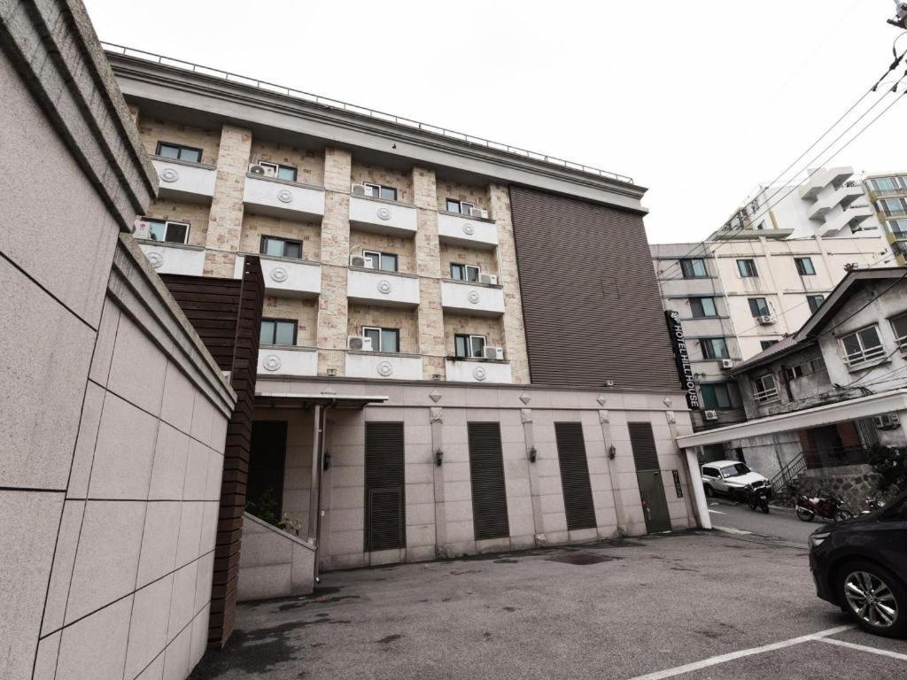 Hill House Seul